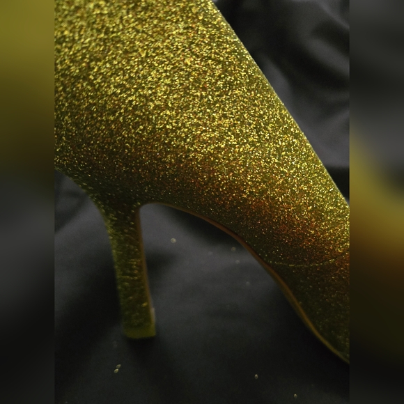 NWT Zara Wickedly Good Sparkling Green Heels - Picture 4 of 14